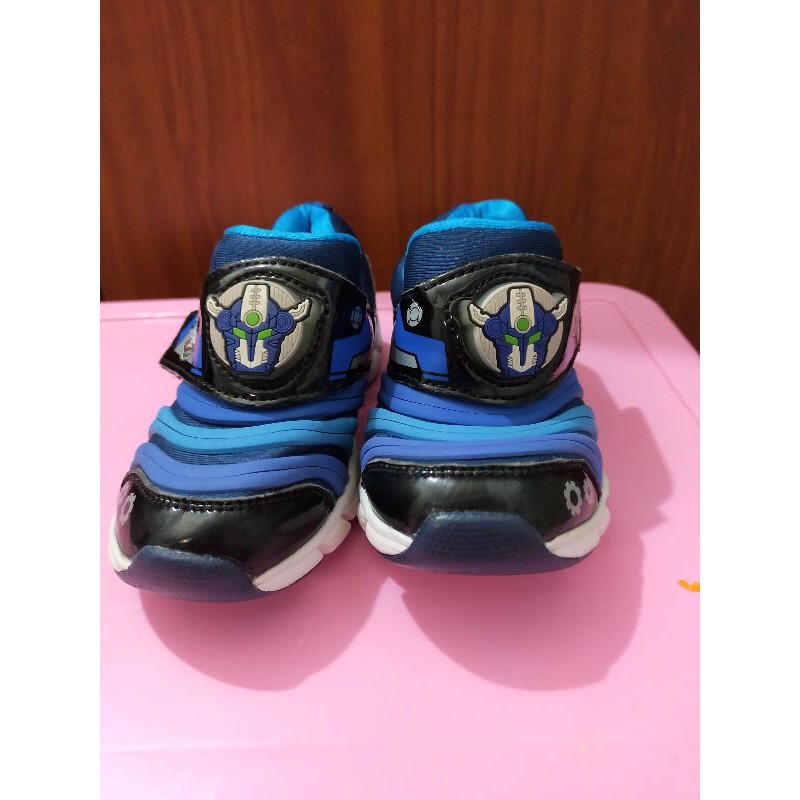 Thanh lý/ pass giầy dép bé