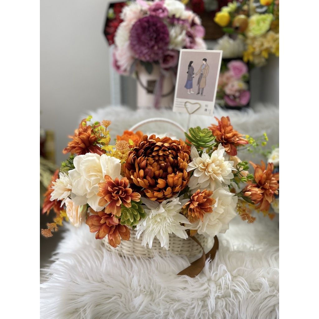 lẵng hoa lụa nhiều tone màu - ship hoả tốc