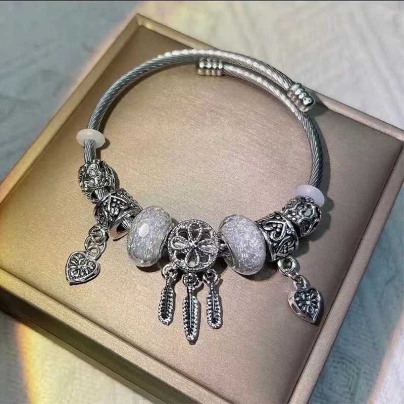 Vòng charm bạc dreamcatcher đính hạt pha lê cực đẹp