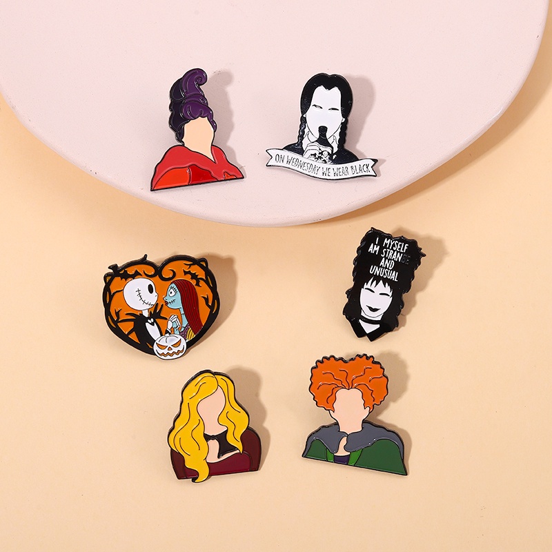 Huy Hiệu Cài Ba Lô / Túi Xách Tráng Men Nhân Vật Anime Làm Quà Tặng Cho Bạn Bè