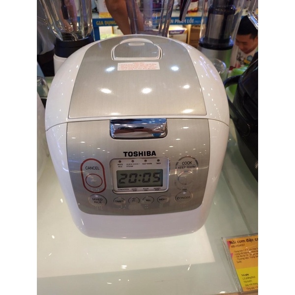 Nồi cơm điện tử Toshiba 1.8 lít RC-18NMFVN mới 💯  BH  12 Tháng