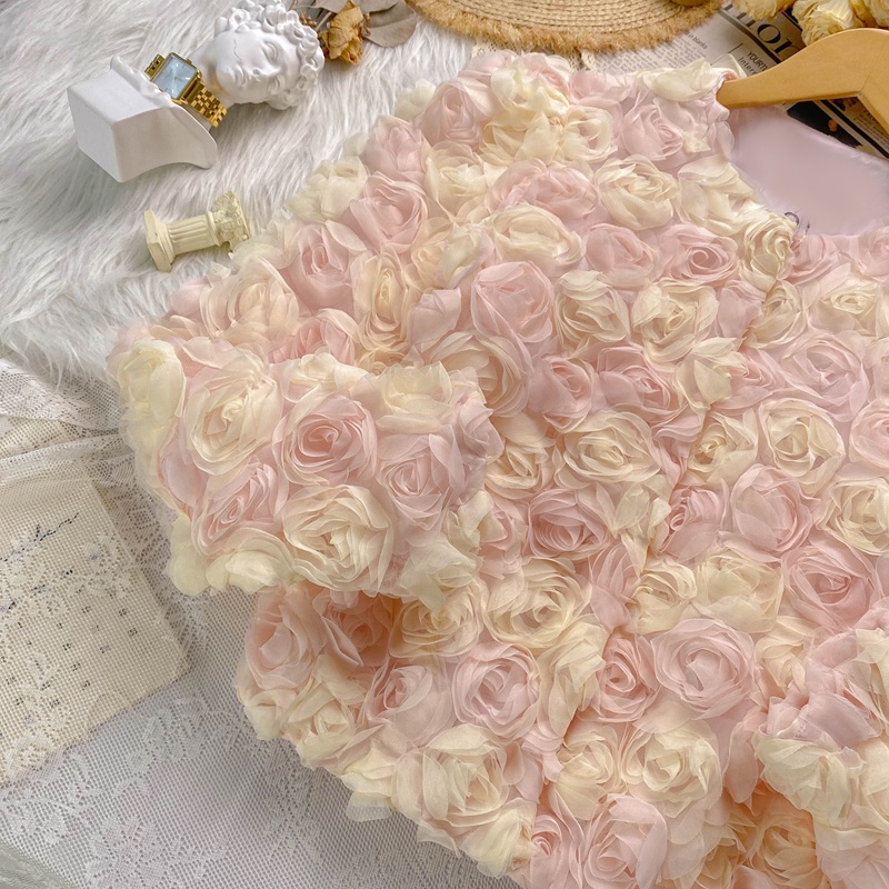 Áo hoa thanh lịch, sang chảnh