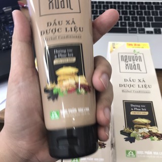 Dầu xả dược liệu Nguyên Xuân 180ml ( plus 30ml)