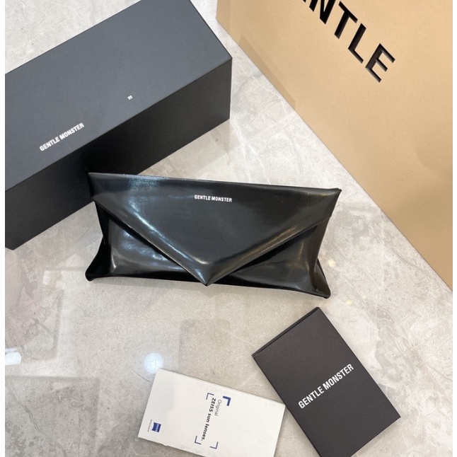 Kính Mát Thời Trang Cá Tính G + M 2020 2021