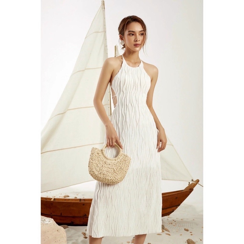 Đầm váy trắng hở lưng đan dây cổ yếm cao cấp Jina