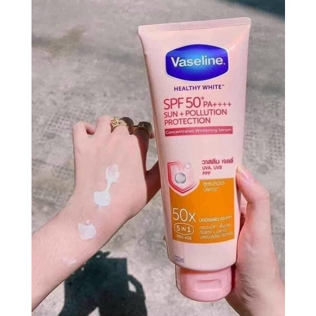 SỮA DƯỠNG THỂ VASELINE 50x / BODY TONE UP 4x