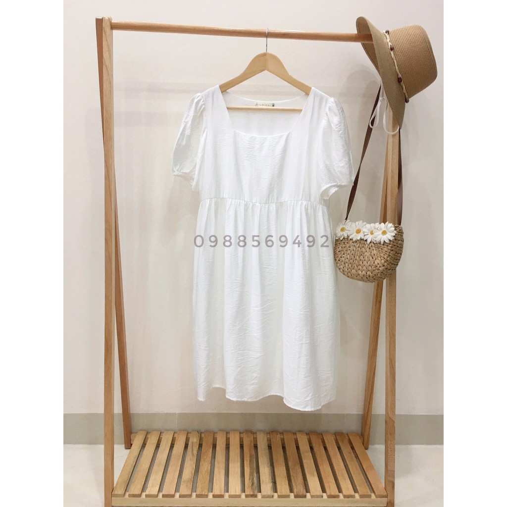 Váy bầu bigsize - Đầm bầu thiết kế GuMe màu trắng dáng babydoll cổ vuông tay cộc chất vải đũi hàn 2 lớp MB215