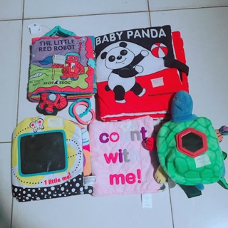 Set sách vải thú bông cho bé