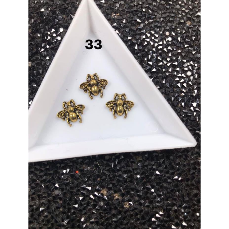 Phụ kiện Chamr đính móng số 33 ( 1 set 10 viên )