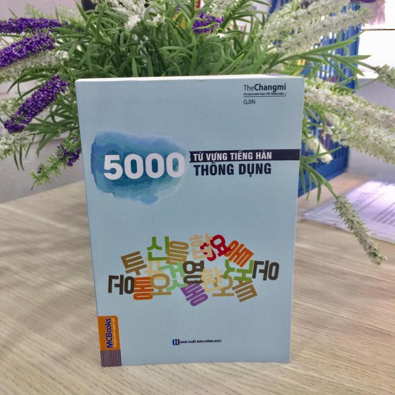 Sách 5000 từ vựng tiếng Hàn thông dụng Tặng Kèm Bookmark