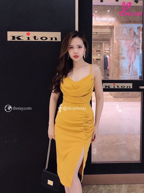 Đầm ôm 2 dây cổ đỗ xẻ tà sang chảnh | BigBuy360 - bigbuy360.vn