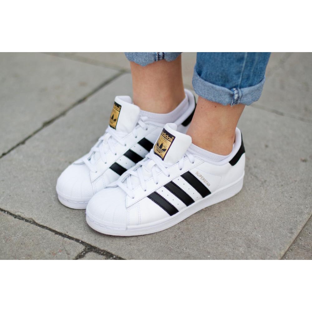 Giày thể thao nam nữ, giày quốc dân superstar trắng mũi sò, phù hợp với mọi trang phục | BigBuy360 - bigbuy360.vn