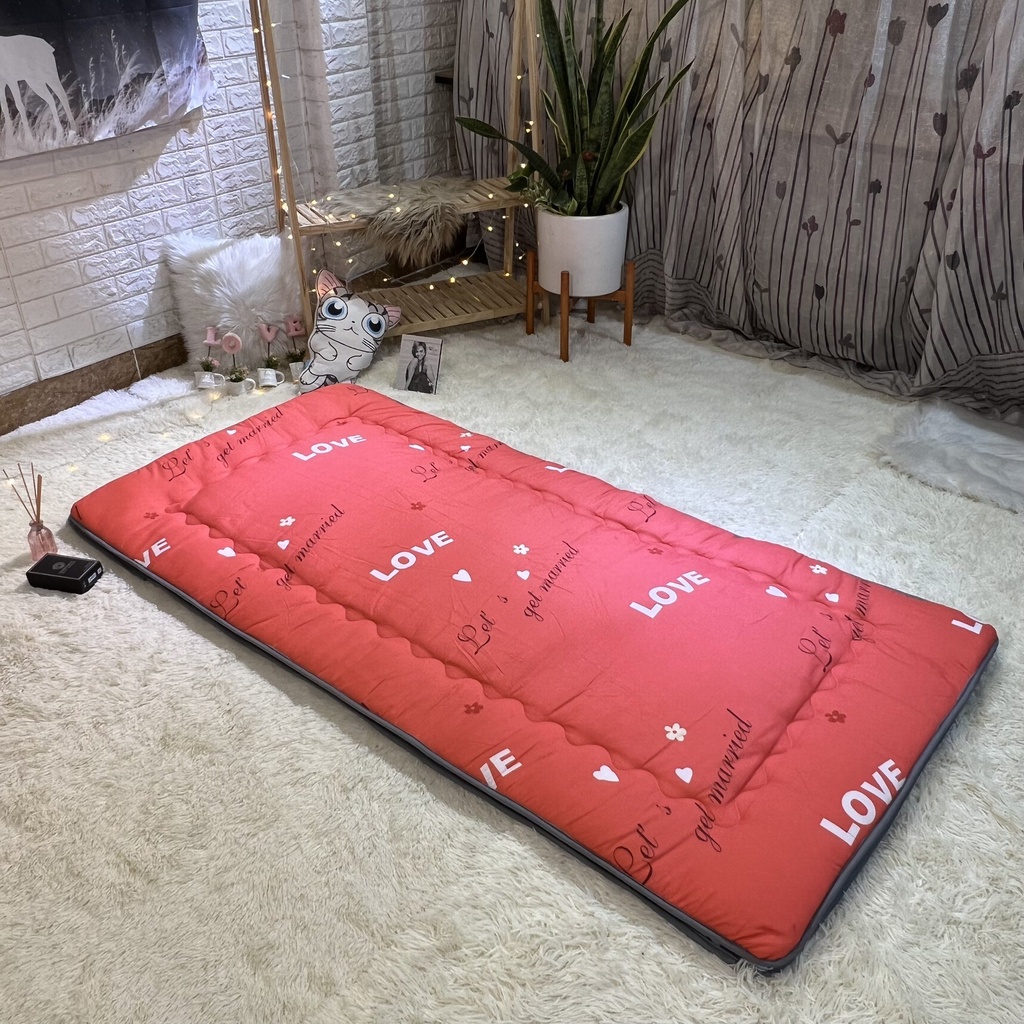 Đệm nằm cho bé đi học, nệm topper văn phòng, đi du lịch gấp gọn có túi sách tiện lợi kích thước 90x1m90