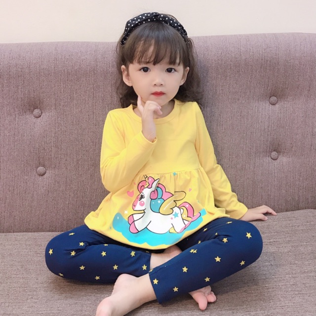 Bộ bèo cotton bé gái