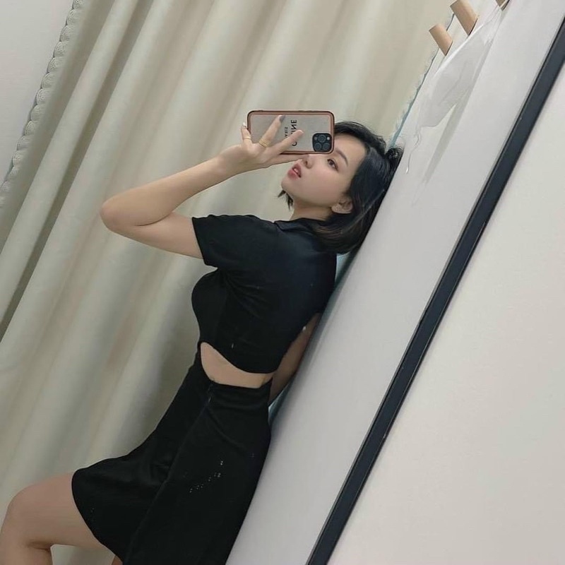 ĐẦM BODY CỔ POLO KHOÉT EO XINH XẮN
