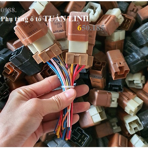 Rơ le  NISSAN hàng tháo xe 4, 5, 6 chân 12v, 24v- Phụ tùng Tuấn Linh.