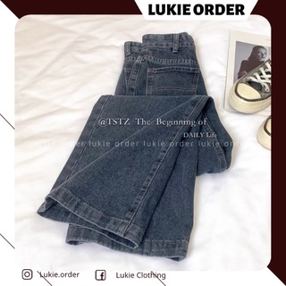 Quần jeans đậm ống suông loe