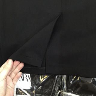 Chân váy bút chì dài