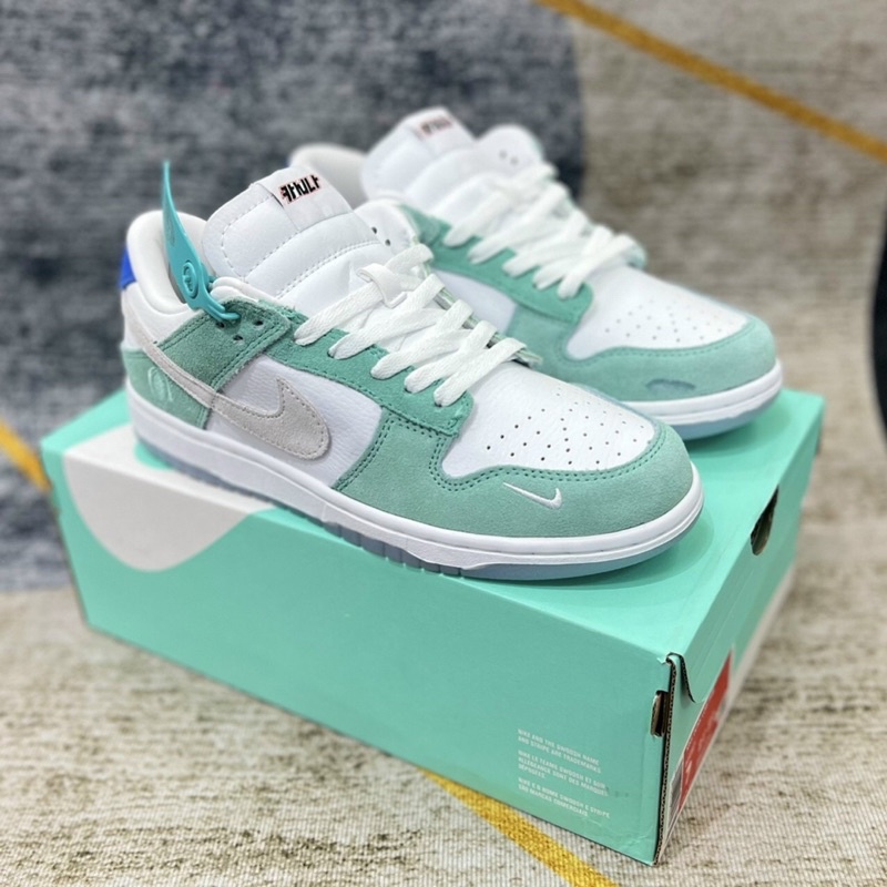 GIÀY SB DU.NK LOW NEPTUNE GREEN XANH NGỌC SC