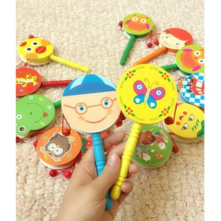 Đồ chơi trống lắc gỗ nhiều mẫu vui mắt vui tai cho bé