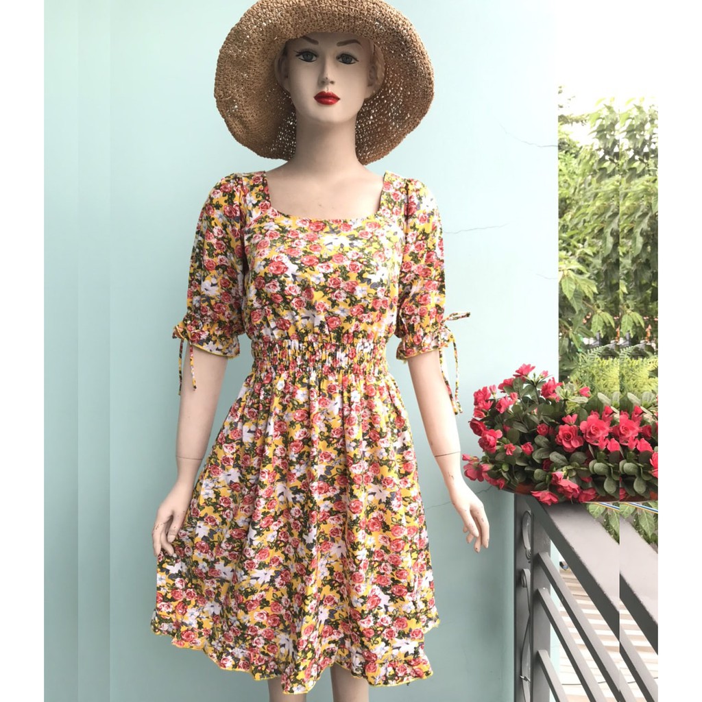 Đầm dự tiệc OoKi, Đầm dáng xòe thiết kế hoa nhí tay phồng DNTAY68