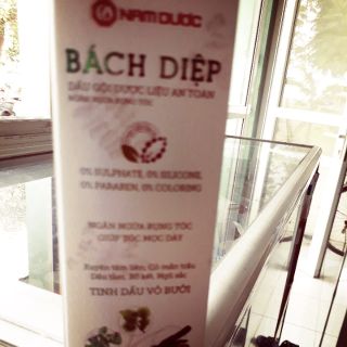 Dầu gội bách diệp_ ngăn rụng tóc