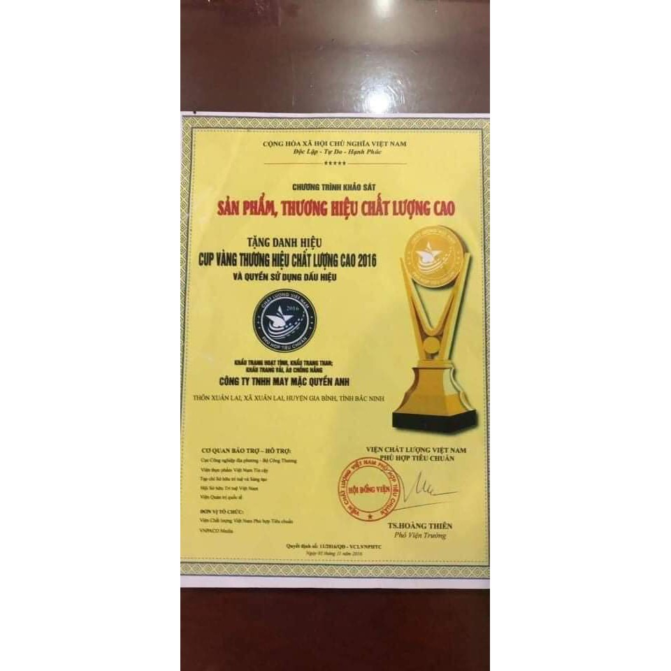 Hộp 50c Khẩu trang y tế 4 lớp kháng khuẩn Quyền Anh | BigBuy360 - bigbuy360.vn