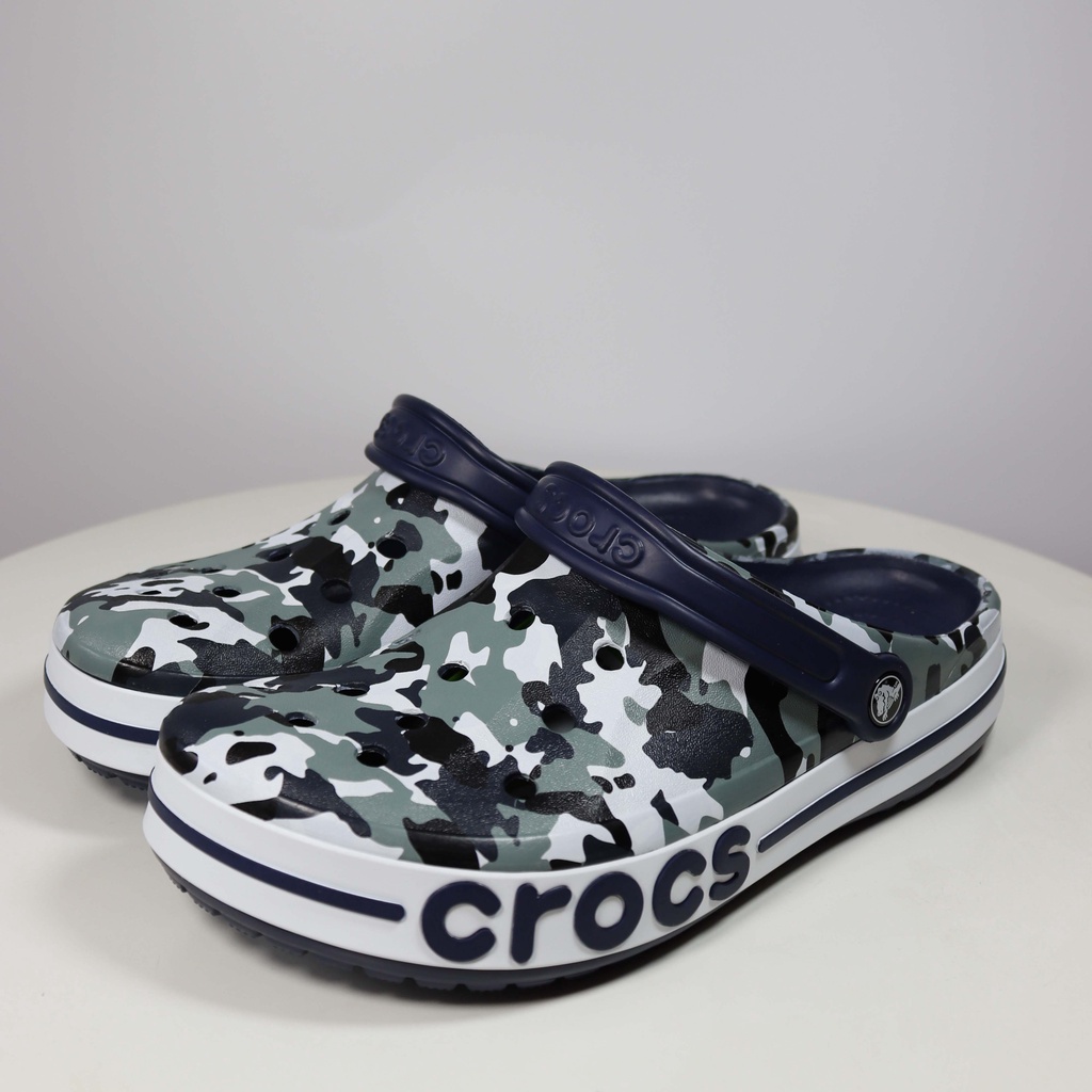 Dép Crocs unisex Ngụy Trang Đi Biển Cho jibbitz []205089】