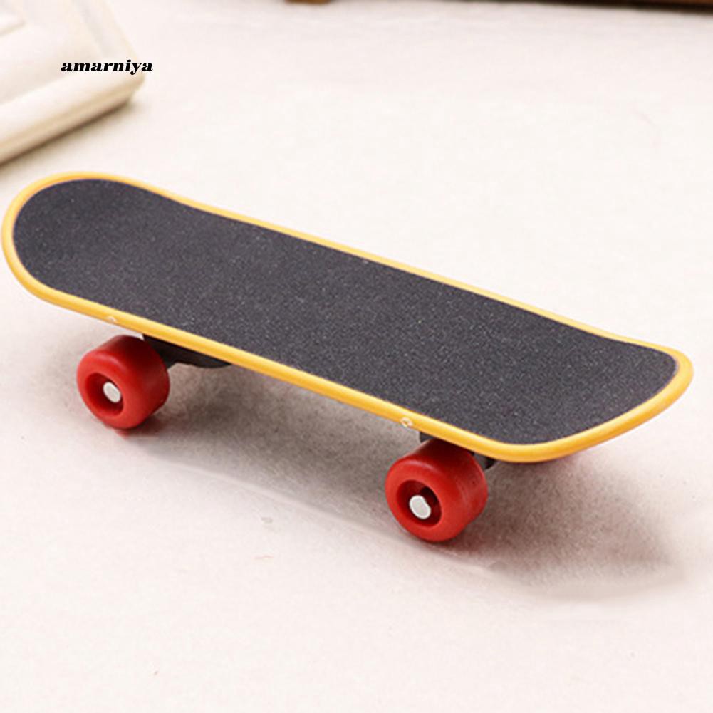 Ván trượt mini siêu bền dành cho vẹt