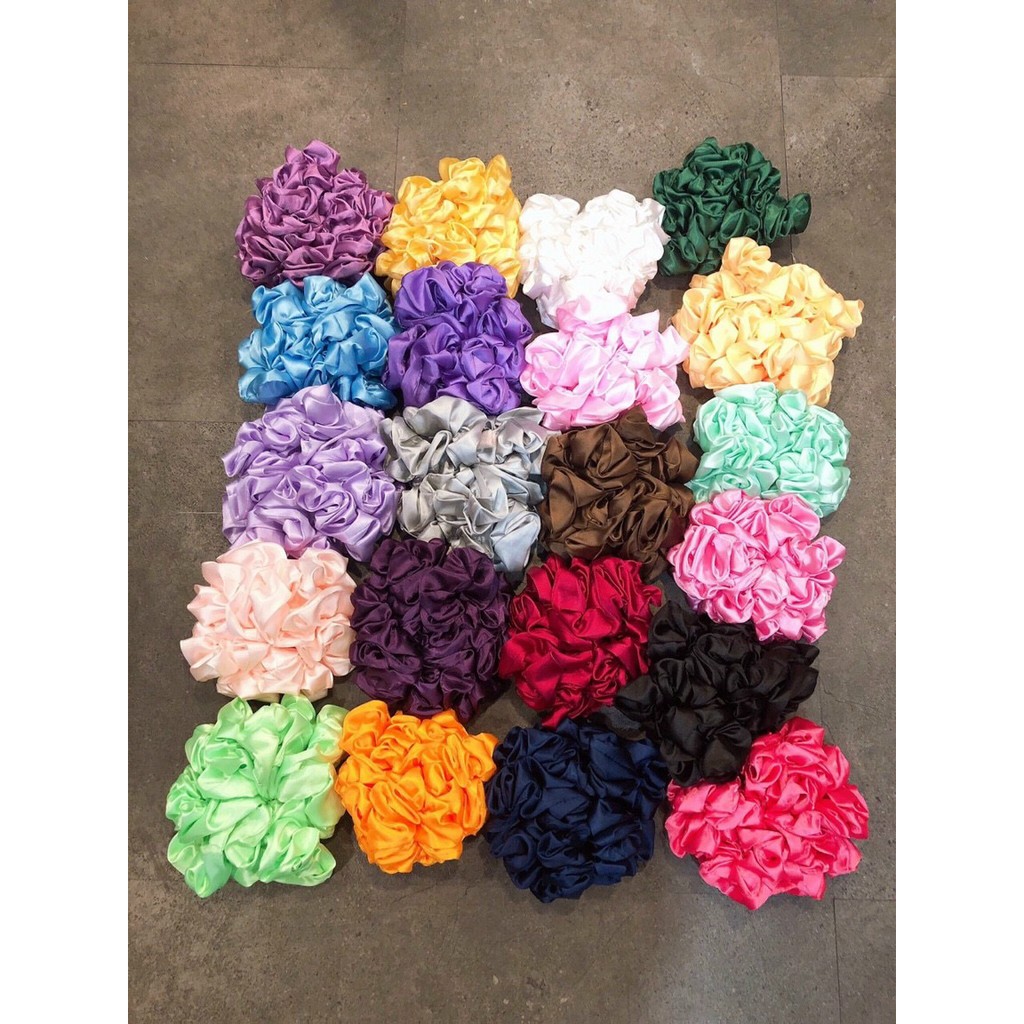 Cột tóc vải scrunchies màu trơn bóng