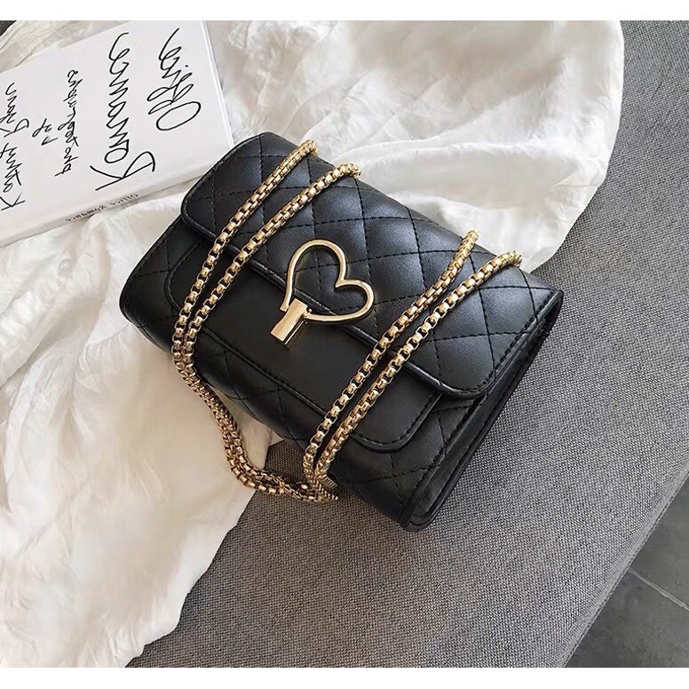 Túi Xách Nữ, Túi Đeo Chéo Nữ Khóa Trái Tim Siêu Đẹp Phong Cách Hàn Quốc - Đậu Đậu Boutique | BigBuy360 - bigbuy360.vn