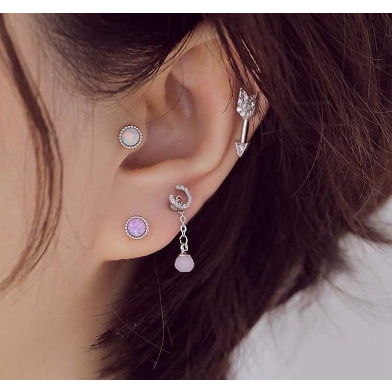 1 chiếc khuyên thép y tế đá màu