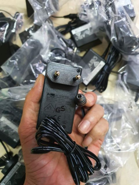 Dock 3,5" test cho SSD và HDD 3.5" chính hãng Seagate