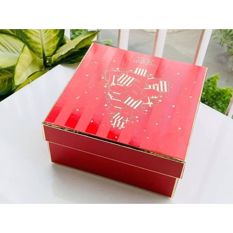 Set nước hoa nữ Victoria’s Secret BombShell Intense | BigBuy360 - bigbuy360.vn