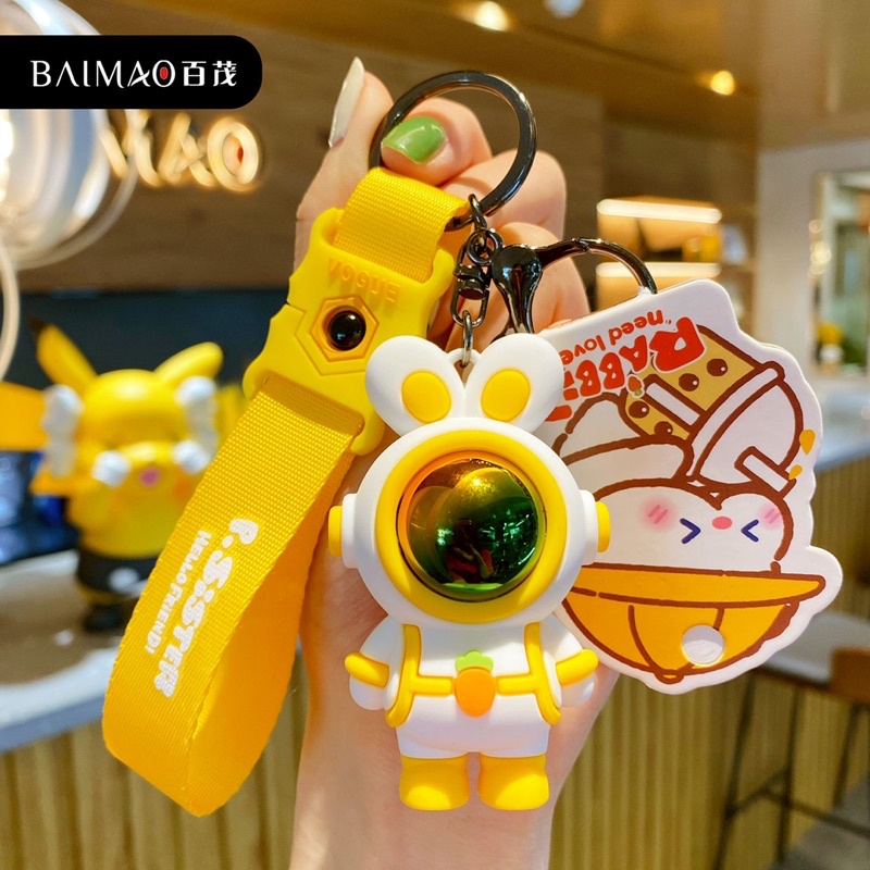 Móc Chìa Khoá Phi Hành Gia Bụng Hình Cà Rốt A74, Móc Chìa Khoá Phi Hành Gia Tai Thỏ Bự Đáng Yêu