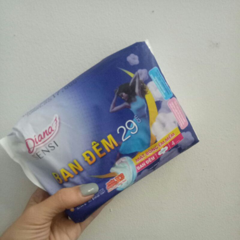 bvs Diana Sensi ban đêm Diana Sensi có cánh 29cm. gói 4 miếng