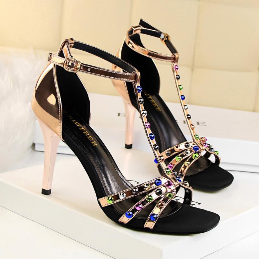 𝐑ẻ GIÀY CAO GÓT BIGTREE HÀNG CHÍNH HÃNG 999-2 . * : : 