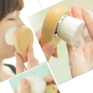 Cọ rửa mặt cán gỗ Hàn Quốc