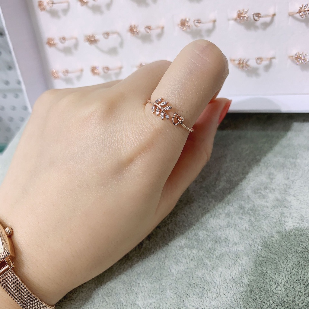 Nhẫn đeo tay tạo hình chiếc lá đính đá thời trang Hàn Quốc cho nữ