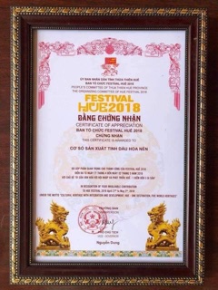 Tinh dầu tràm Hoa Nén 100ml