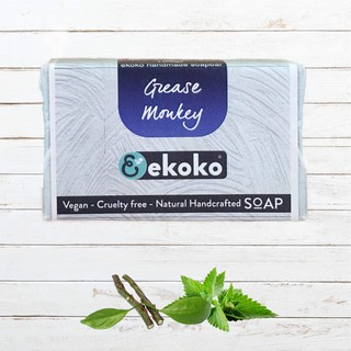 Xà phòng than hoạt tính cao cấp Ekoko Grease Monkey 100g, hương thơm thanh mát sảng khoái, tẩy da chết cho Nam, dành cho