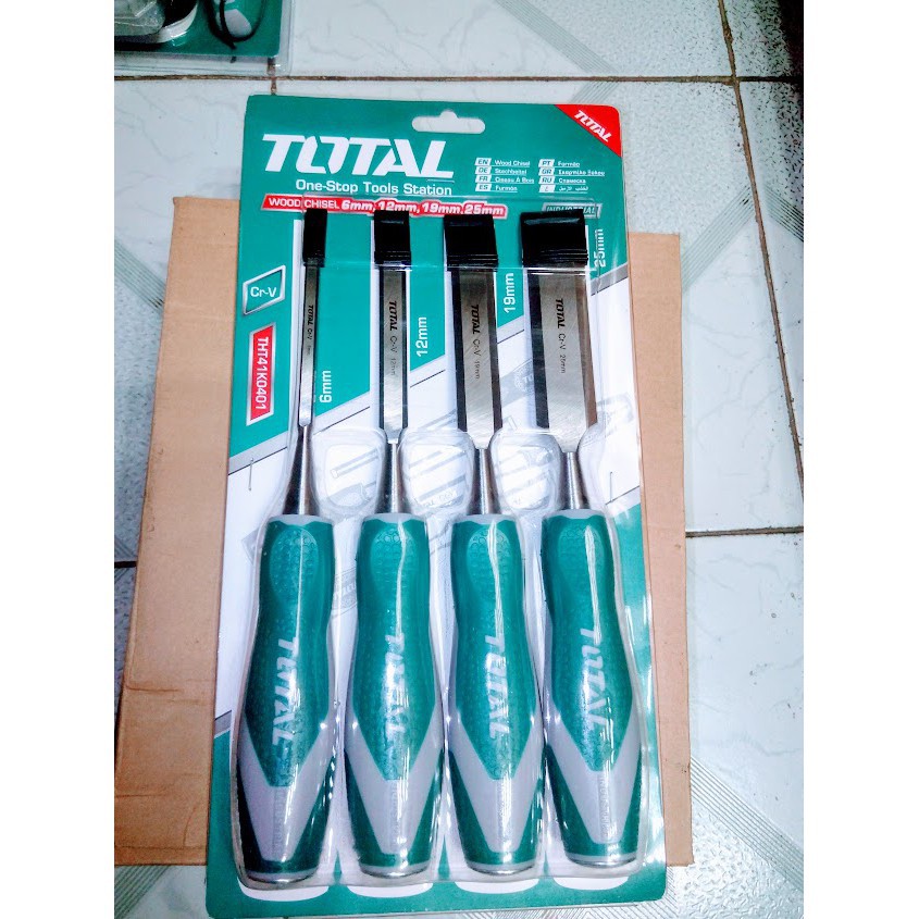 Bộ 4 đục gỗ Total THT41K0401