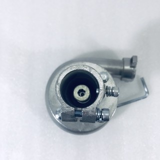 Đầu bơm nước lắp máy cắt cỏ ống cần phi 28mm 7 răng