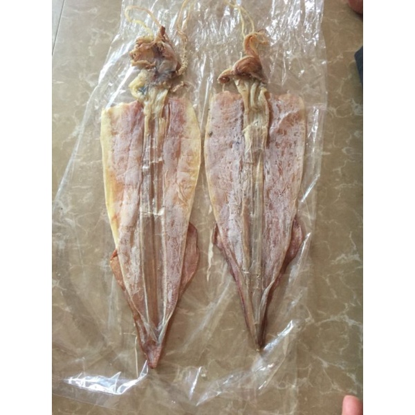 Combo 2 con Mực khô ( khoảng 180-200gram) loại xuất khẩu