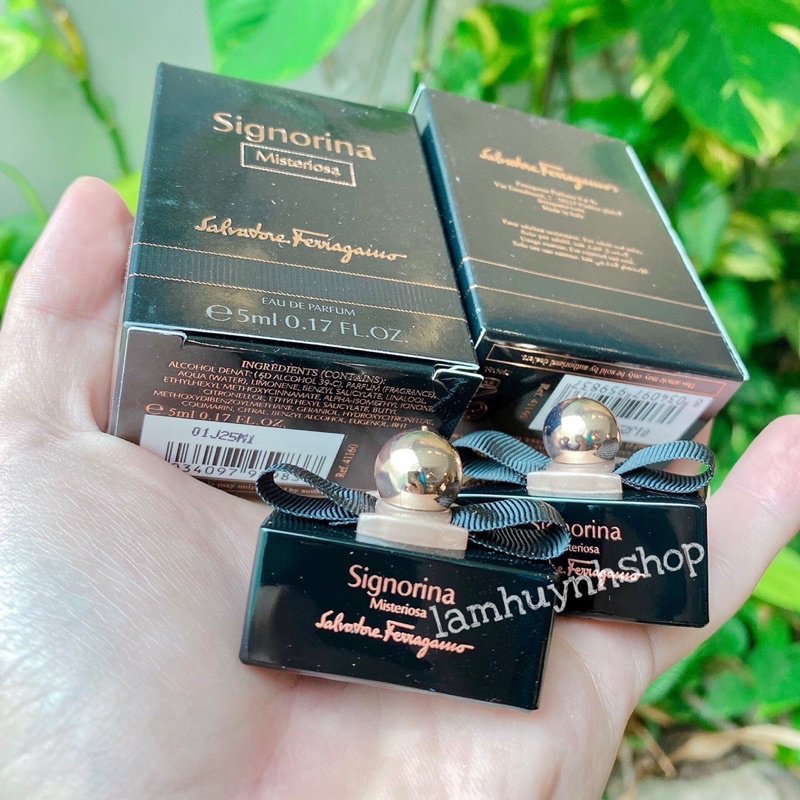 Nước hoa mini SIGNORINA MISTERIOSA đen 5ml - 20ml