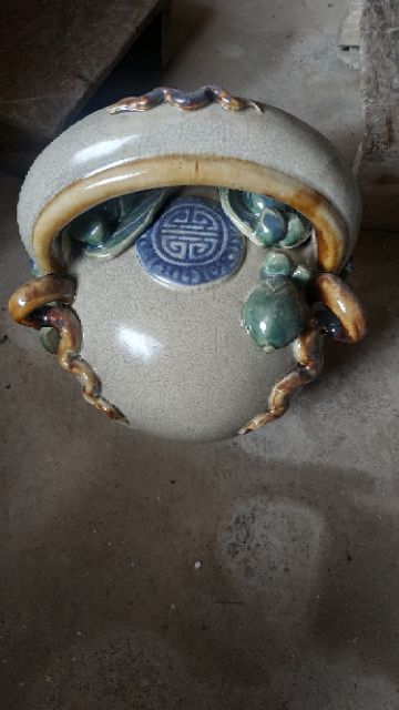 Bình vôi men rạn lá trầu quả cau