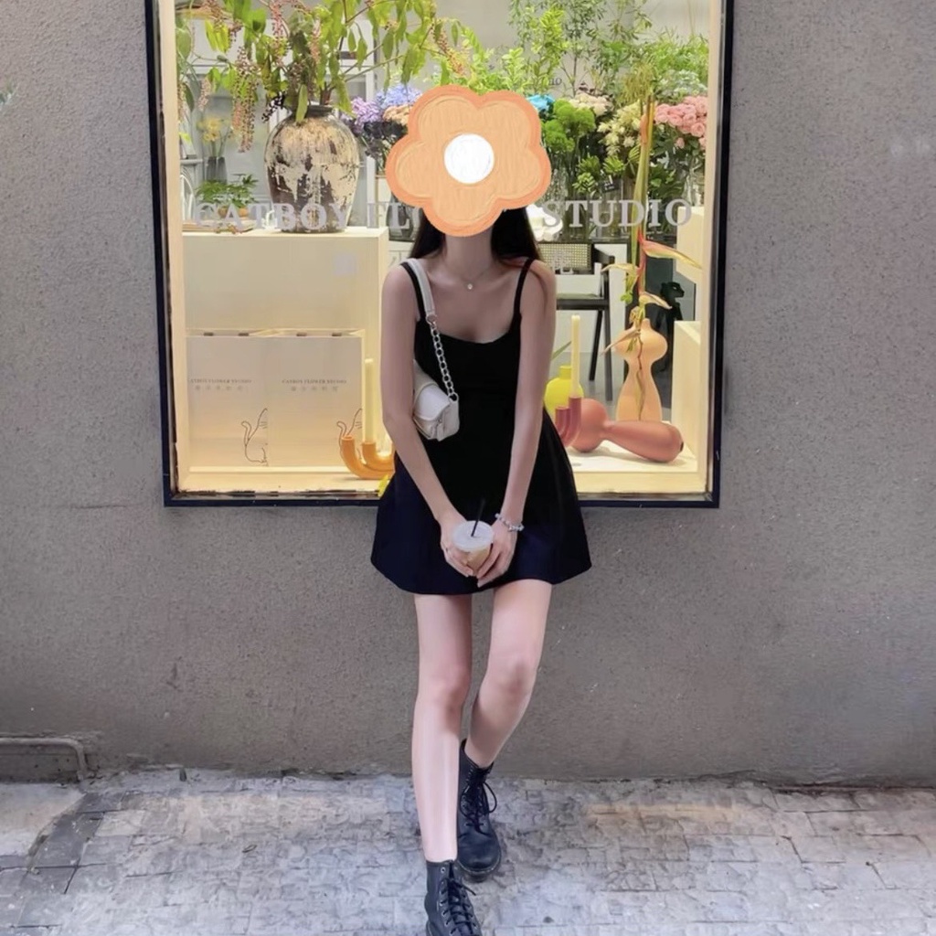 Đầm Váy 2 Dây Ngắn Dáng Xòe Màu Đen Sexy Ulzzang