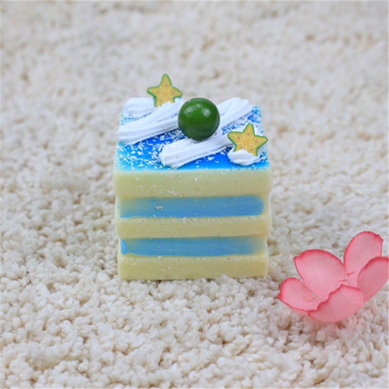 Đồ chơi mô phỏng đồ ăn nhân tạo phù hợp để giáo dục sớm cho trẻ hoặc trang trí nội thất