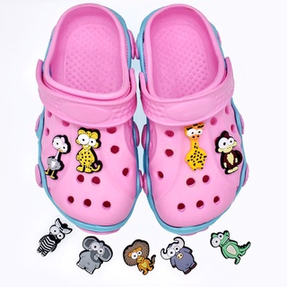 CROCS 1  ok "ok" "ok" "ok" (ok) "ok" (ok) - "ok" (ok)