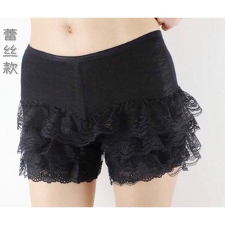 Quần mặc trong váy 3 tầng ren